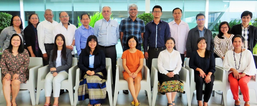 Training-workshop facilitator and participants. Standing - from left to right: Ms. Bernice Anne C. Darvin (Project Associate, RDD, SEARCA); Ms. Rosario B. Bantayan (Program Specialist, KMD-TU, SEARCA); Mr. Jimmy B. Williams (ATMI-ASEAN PSU Coordinator, RDD, SEARCA); Assistant Secretary Lerey A. Panes (DA, Philippines); Mr. Cheattho Prak (Deputy Director General, GDA, MAFF, Cambodia); Dr. Carlos A. da Silva (Senior Agribusiness Economist, FAO; and Training-Workshop Facilitator); Dr. Avinash Kishore (Research Fellow, IFPRI); Mr. Lay Pisey (Officer, DAPAIC, GDA, MAFF, Cambodia); Mr. Salongxay Rasabud (Deputy Director, DOA, MAF, Lao PDR); Mr. Cenon Elca (Assistant Professor, DAAE, UPLB); Ms. Loise Ann M. Carandang (Project Support Staff, RDD, SEARCA); Dr. Tran Cong Thang (Vice Director General, IPSARD). Sitting - from left to right: Dr. Bessie M. Burgos (Program Head, RDD, SEARCA); Ms. Seng Pin (Senior Program Coordinator, CESD); Ms. Khin Suu Thet (Research Assistant, CESD); Ms. Le Thi Ha Lien (Vice Director, CAP, IPSARD); Dr. Silinthone Sacklokham (Vice Dean and Associate Professor, NUOL); Dr. Cho Cho San (Program Officer, Department of Planning, MOALI, Myanmar); Dr. Malyne Neang (Director of ECOLAND Research Centre, RUA)