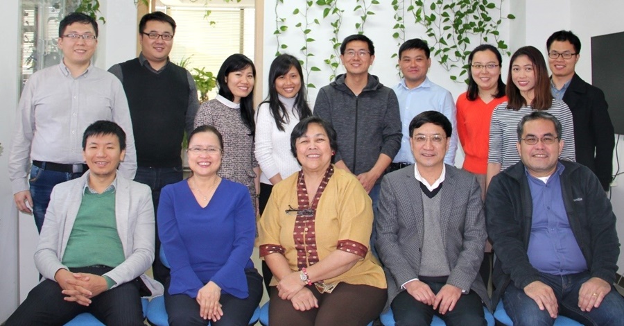 The RRT Project Teams from China, Vietnam and the Philippines headed by Dr. Prof. Jikun Huang of CCAP-Peking University.